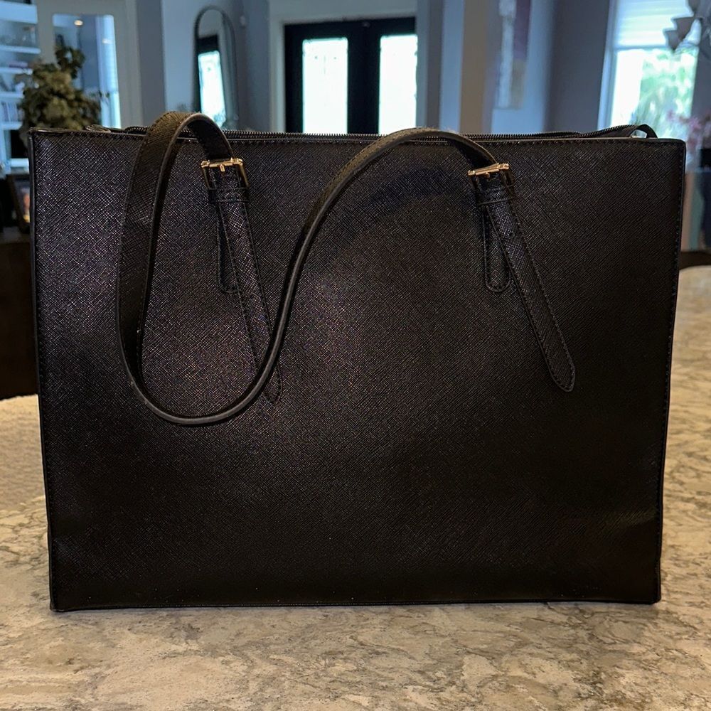 ๐ Womenโs BlackโWork Tote โ Laptop & Multi-Section Organizer